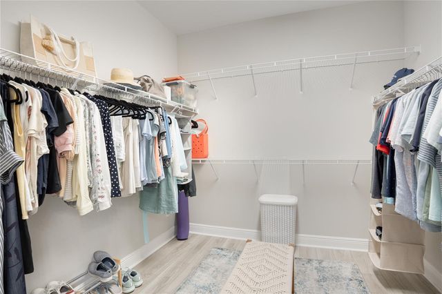 5841 LONG SHORE LOOP, Sarasota, FL 34238