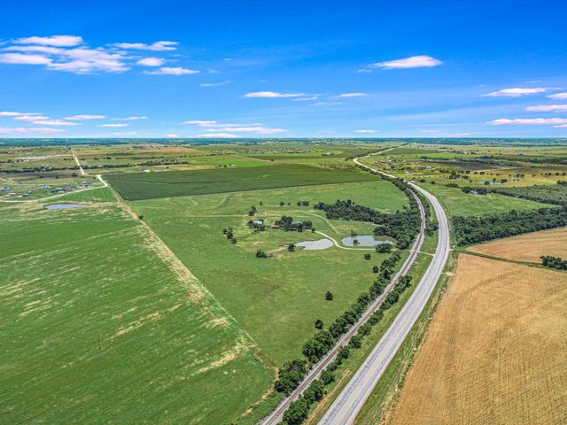 16421 Tx-95 Highway, Coupland, TX 78615