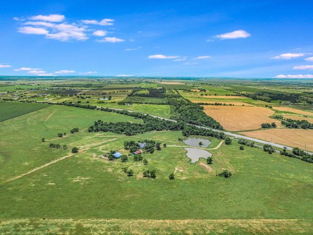 16421 Tx-95 Highway, Coupland, TX 78615
