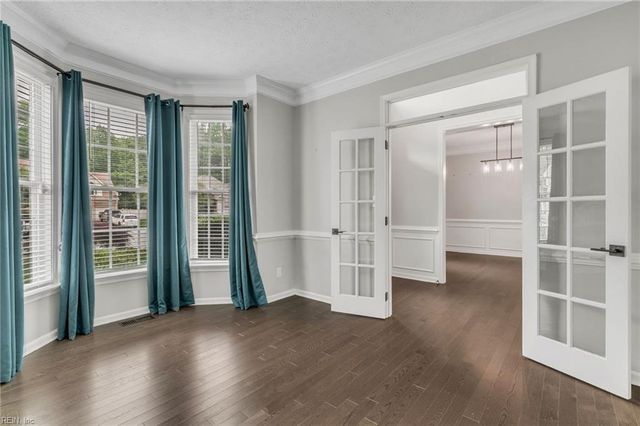 114 Runey WAY, Yorktown, VA 23693