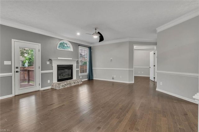 114 Runey WAY, Yorktown, VA 23693