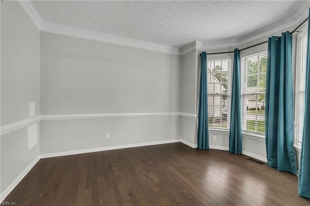 114 Runey WAY, Yorktown, VA 23693