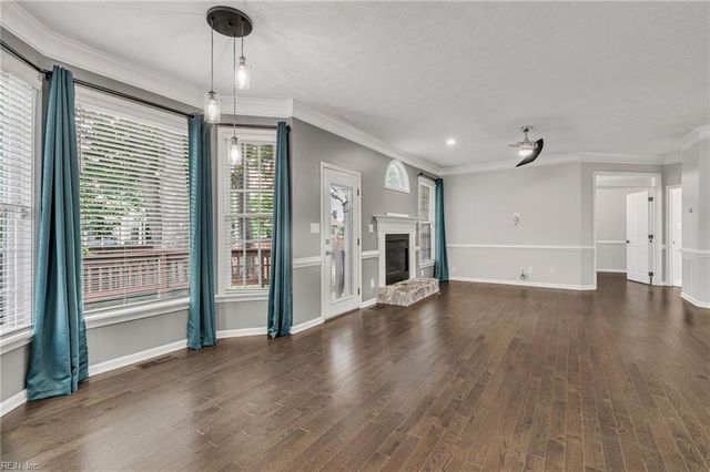 114 Runey WAY, Yorktown, VA 23693
