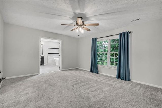 114 Runey WAY, Yorktown, VA 23693