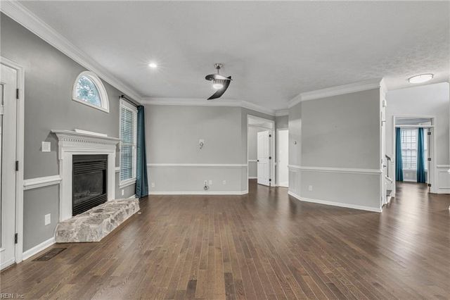 114 Runey WAY, Yorktown, VA 23693