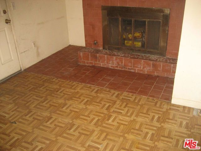 9607 S Evers Avenue, Los Angeles, CA 90002