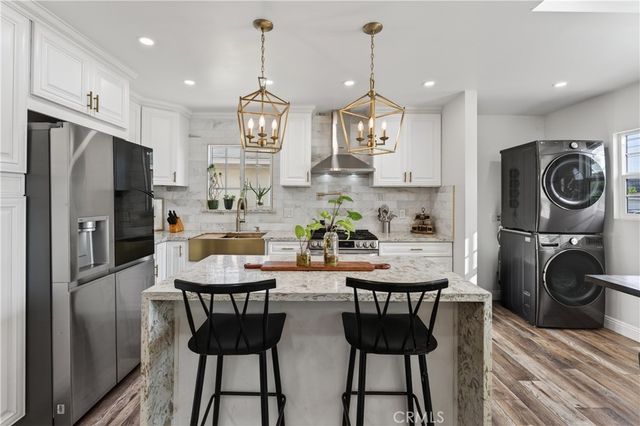 1513 W 215th Street, Torrance, CA 90501