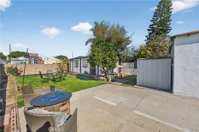1513 W 215th Street, Torrance, CA 90501