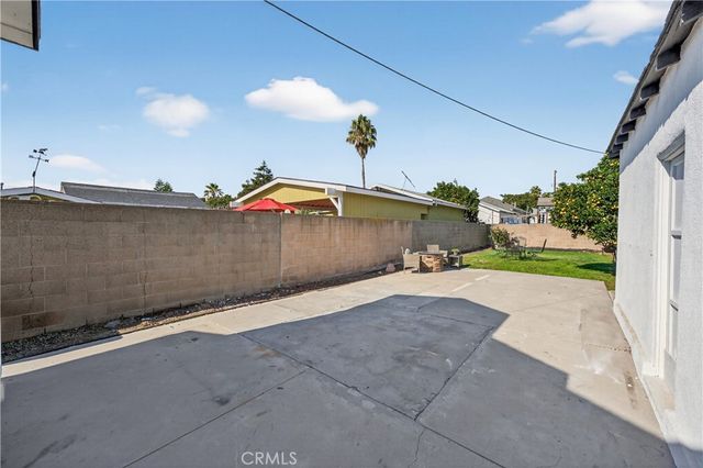1513 W 215th Street, Torrance, CA 90501