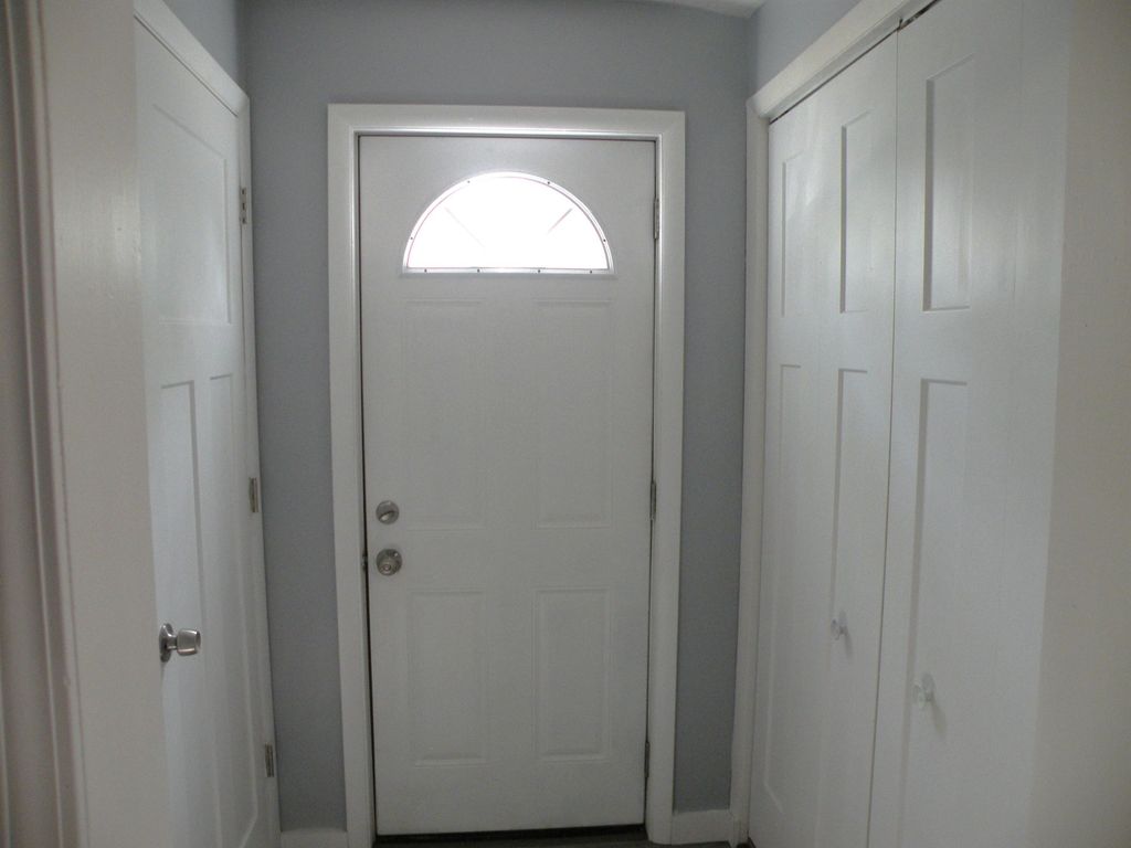 1007 S Shiawassee Street, Owosso, MI 48867