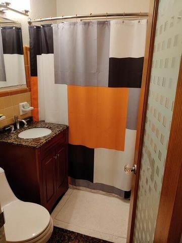 1100 NE 15th Avenue 1-2, Fort Lauderdale, FL 33304