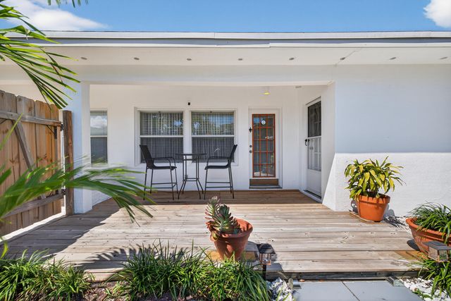 1100 NE 15th Avenue 1-2, Fort Lauderdale, FL 33304