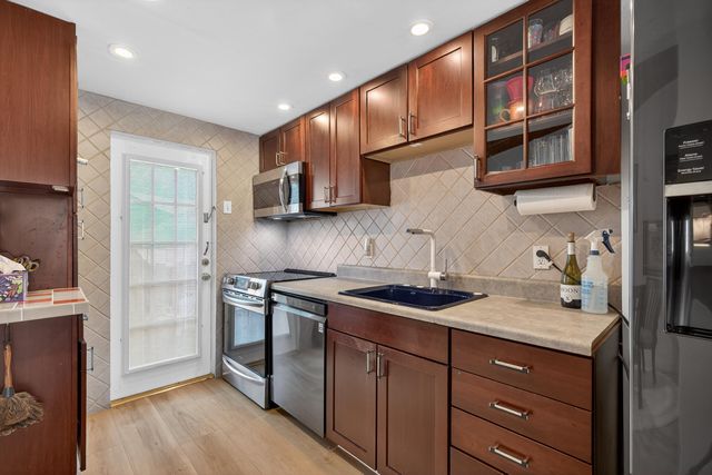 1100 NE 15th Avenue 1-2, Fort Lauderdale, FL 33304