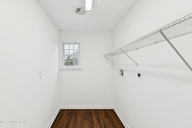 6 5th Street, New Egypt, NJ 08533