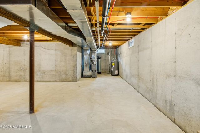 6 5th Street, New Egypt, NJ 08533