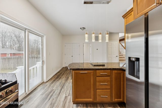 6 5th Street, New Egypt, NJ 08533