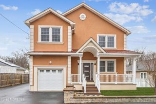 6 5th Street, New Egypt, NJ 08533