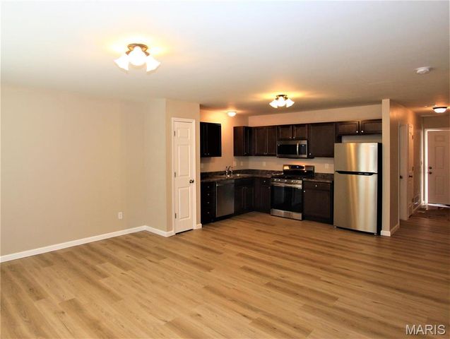 25 Joan Drive A, O'fallon, MO 63376
