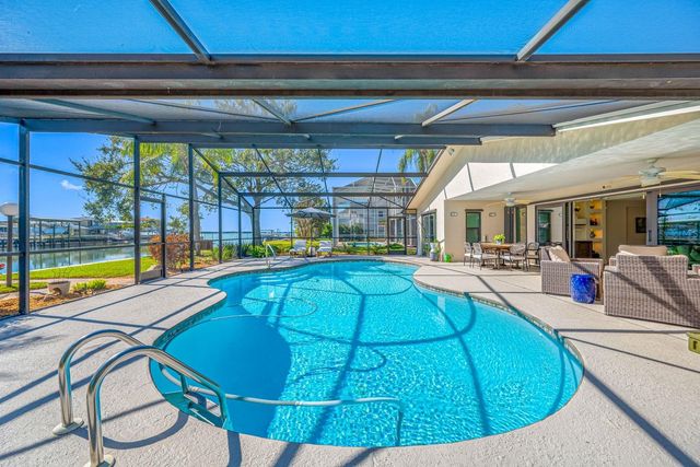 539 BAYWOOD DRIVE S, Dunedin, FL 34698