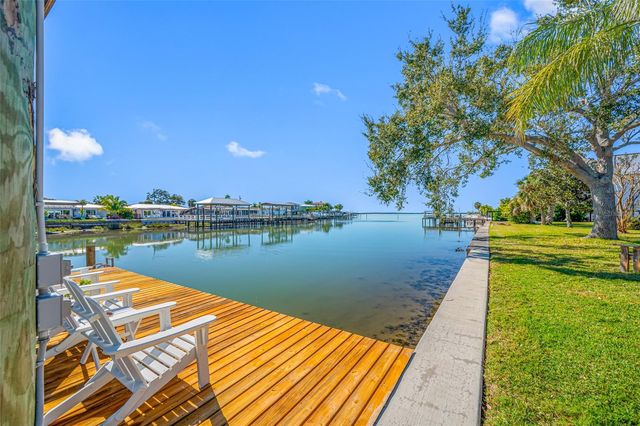 539 BAYWOOD DRIVE S, Dunedin, FL 34698