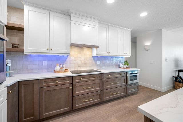 539 BAYWOOD DRIVE S, Dunedin, FL 34698