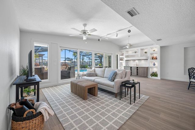 539 BAYWOOD DRIVE S, Dunedin, FL 34698