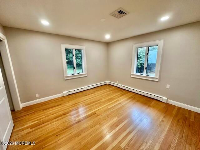 16 Charlotte Street, Sayreville, NJ 08872