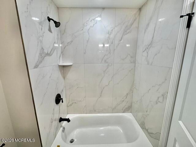 16 Charlotte Street, Sayreville, NJ 08872