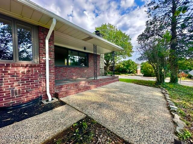 16 Charlotte Street, Sayreville, NJ 08872