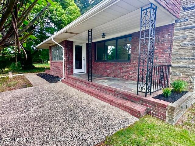 16 Charlotte Street, Sayreville, NJ 08872