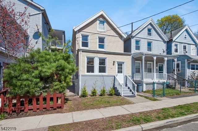 557 Christopher St, City Of Orange Twp., NJ 07050