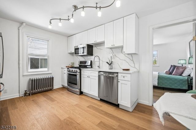 557 Christopher St, City Of Orange Twp., NJ 07050