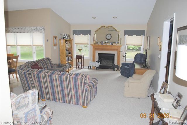 380 Walnut Drive, South Lyon, MI 48178