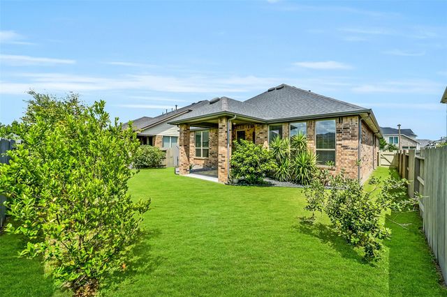 17076 Easter Lily Drive, Conroe, TX 77385