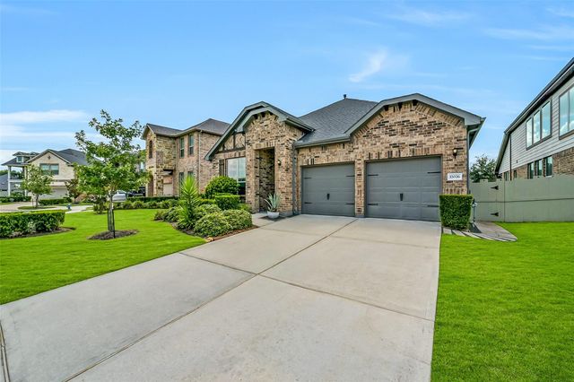 17076 Easter Lily Drive, Conroe, TX 77385