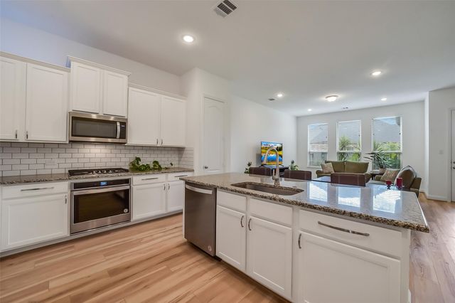 17076 Easter Lily Drive, Conroe, TX 77385