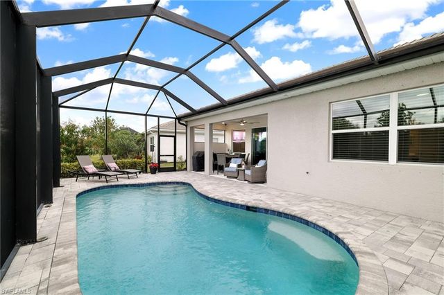 16530 Seagate PL, Bonita Springs, FL 34135