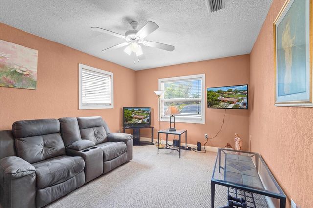 11465 69TH AVENUE, Seminole, FL 33772