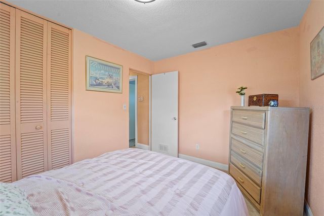 11465 69TH AVENUE, Seminole, FL 33772