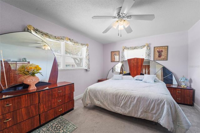 11465 69TH AVENUE, Seminole, FL 33772