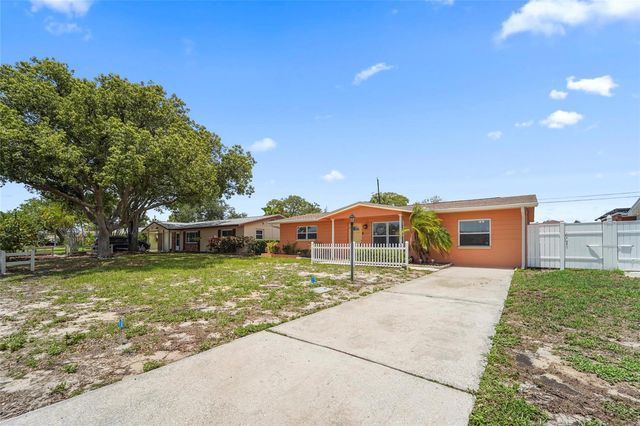 11465 69TH AVENUE, Seminole, FL 33772