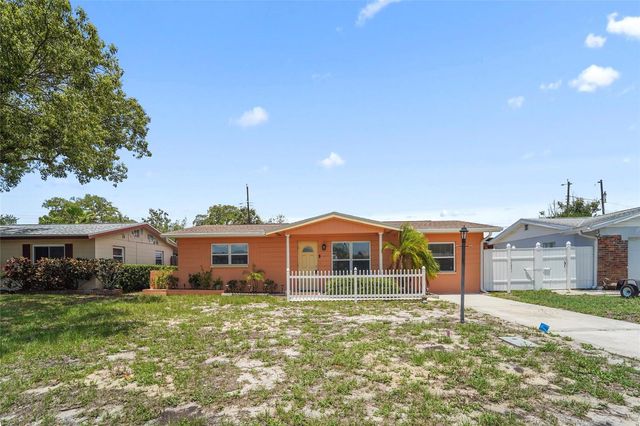 11465 69TH AVENUE, Seminole, FL 33772