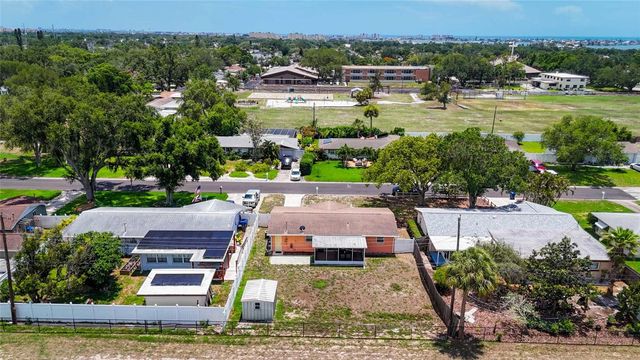 11465 69TH AVENUE, Seminole, FL 33772