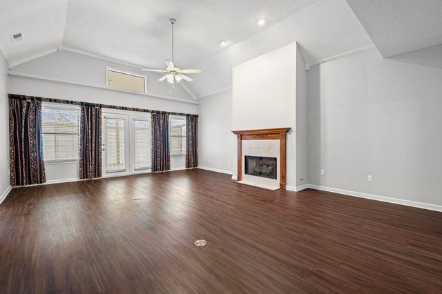 3339 PEMBROKE ELLIS CV, Memphis, TN 38133