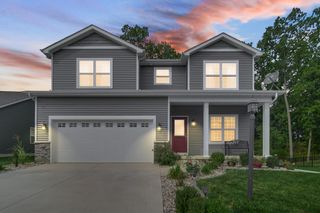 813 Hatch Lake Pkwy, Valparaiso, IN 46385