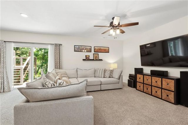 5909 Greenwood Street, Shawnee, KS 66216