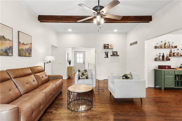 5909 Greenwood Street, Shawnee, KS 66216