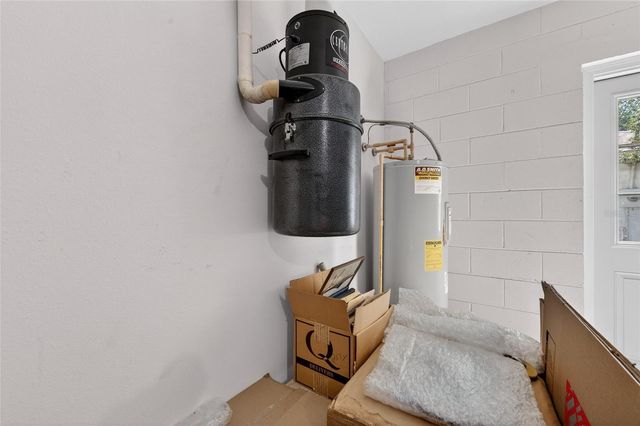 32 WALKER DRIVE, Palm Coast, FL 32164