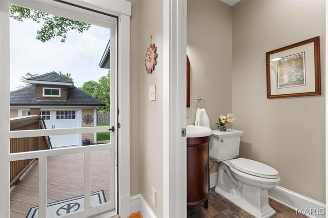 30 Gray Avenue, Webster Groves, MO 63119