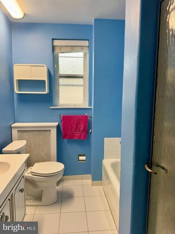 8235 BROOKSIDE RD, Elkins Park, PA 19027